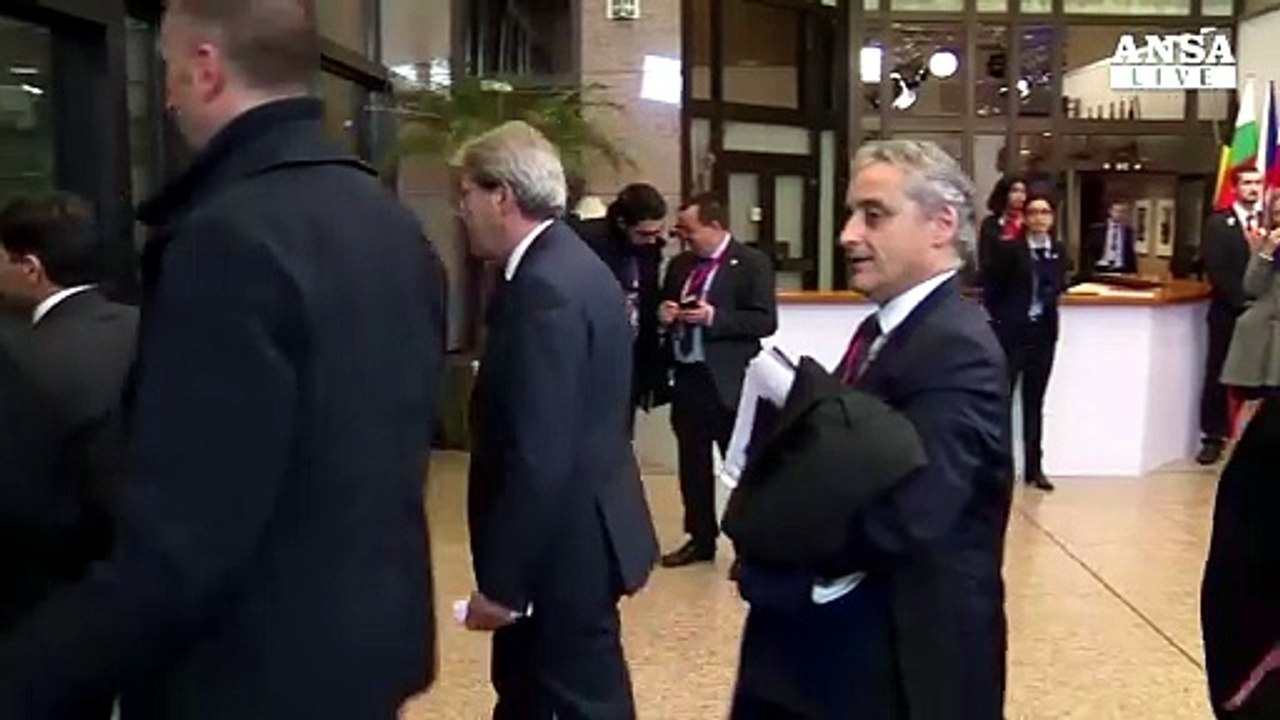 Gentiloni all'esordio europeo da premier