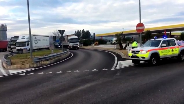 Il cuore di Parma: altri cinque tir partiti verso il Centro Italia Video