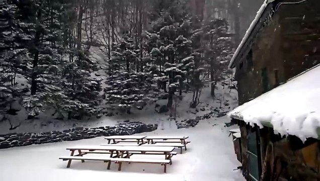 Lago Santo, è tornata la neve: il video