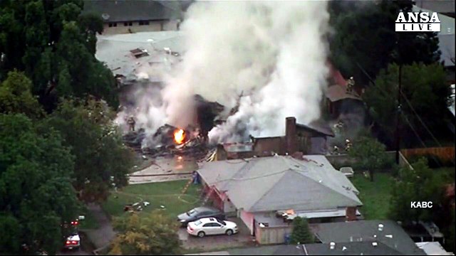 Due Cessna precipitano negli Usa, 5 morti