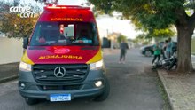 Garupa de moto fica ferida em acidente entre carro e motocicleta