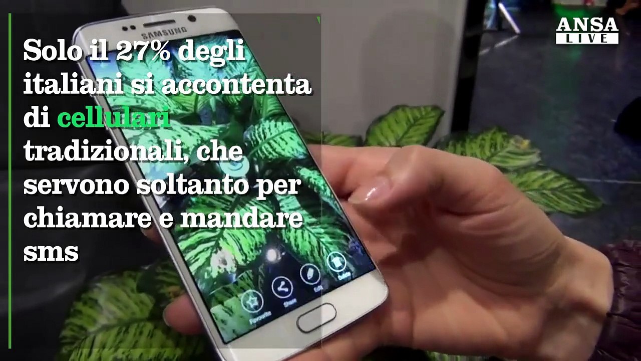 Sempre piu' smartphone ma low cost