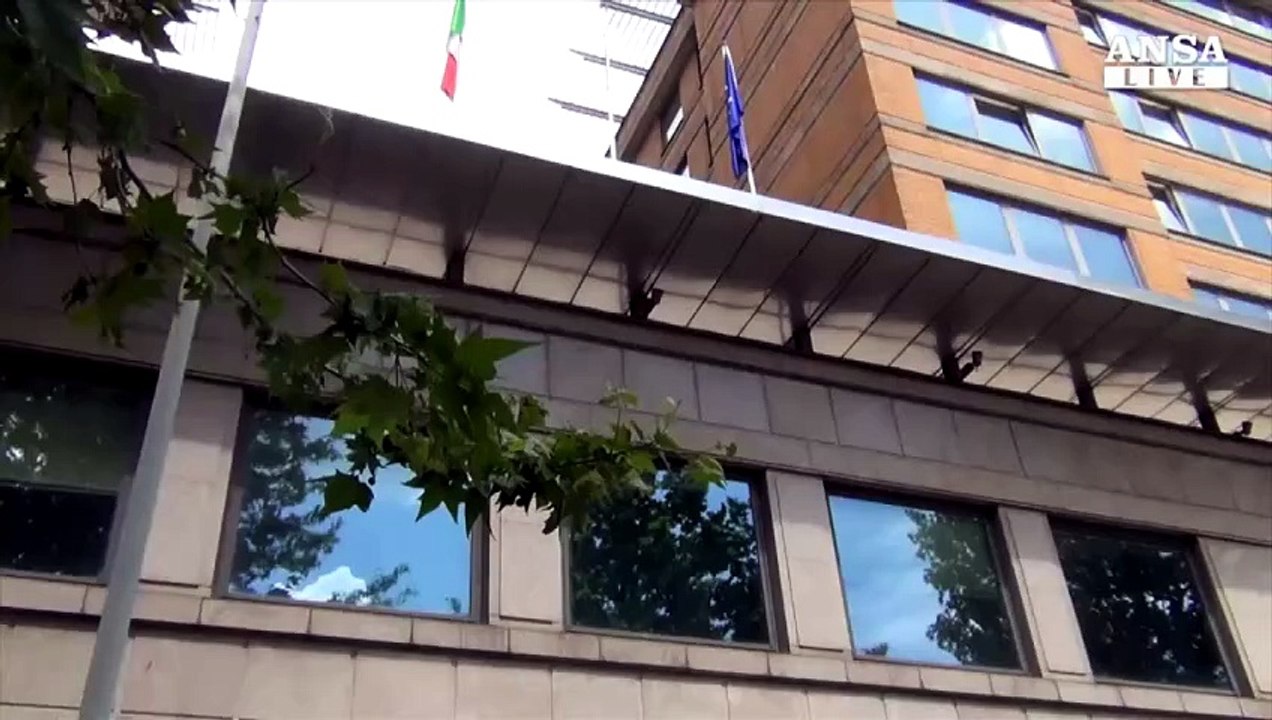 Faro del Fisco su residenti all'estero