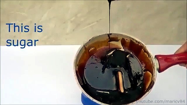 Coca cola vs Coca cola zero: quanto zucchero? Guarda