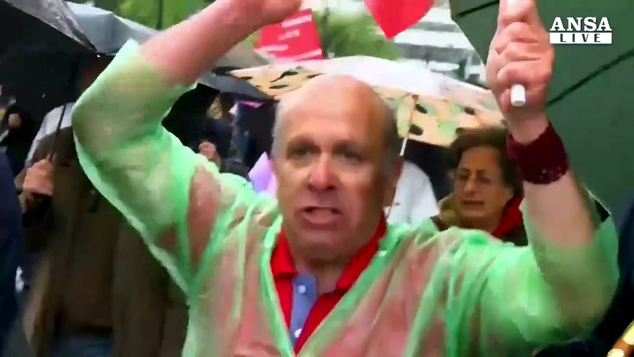 I greci di nuovo in piazza contro l'austerity
