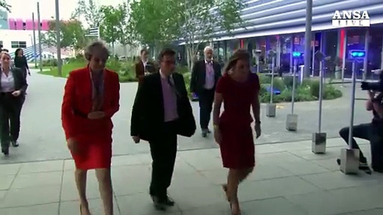 Gb: duello tv May-Corbyn