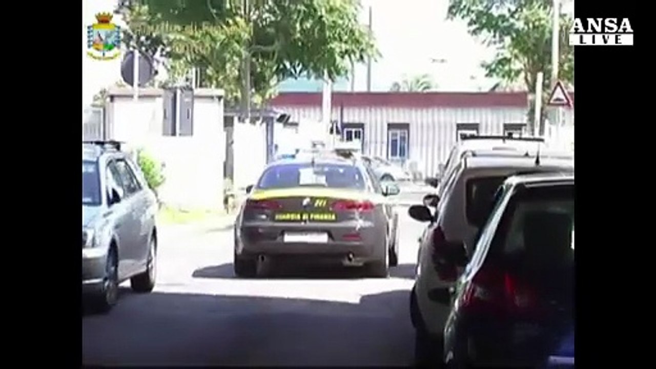 Sequestrate 35mila Sim, 12 denunciati