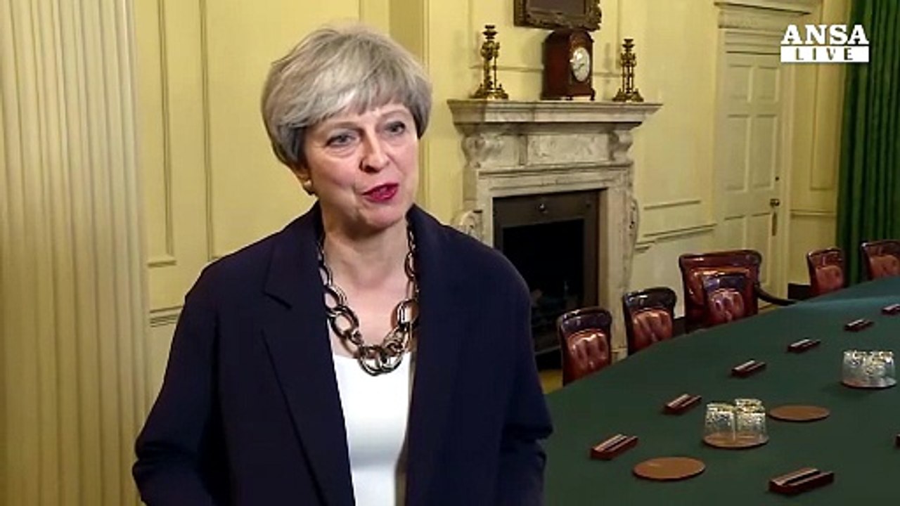 May sempre piu' in difficolta'