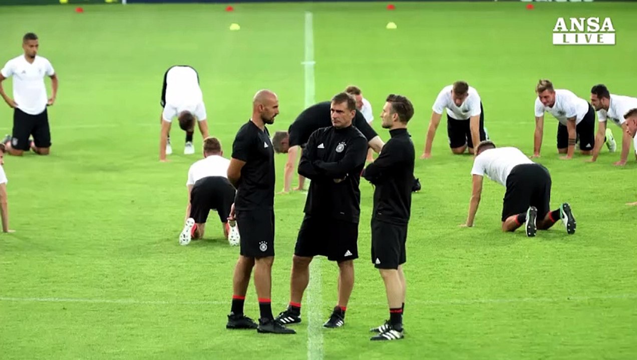 Attesa per la finale Under 21