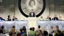 Bette Davis roasted in The Dean Martin Show