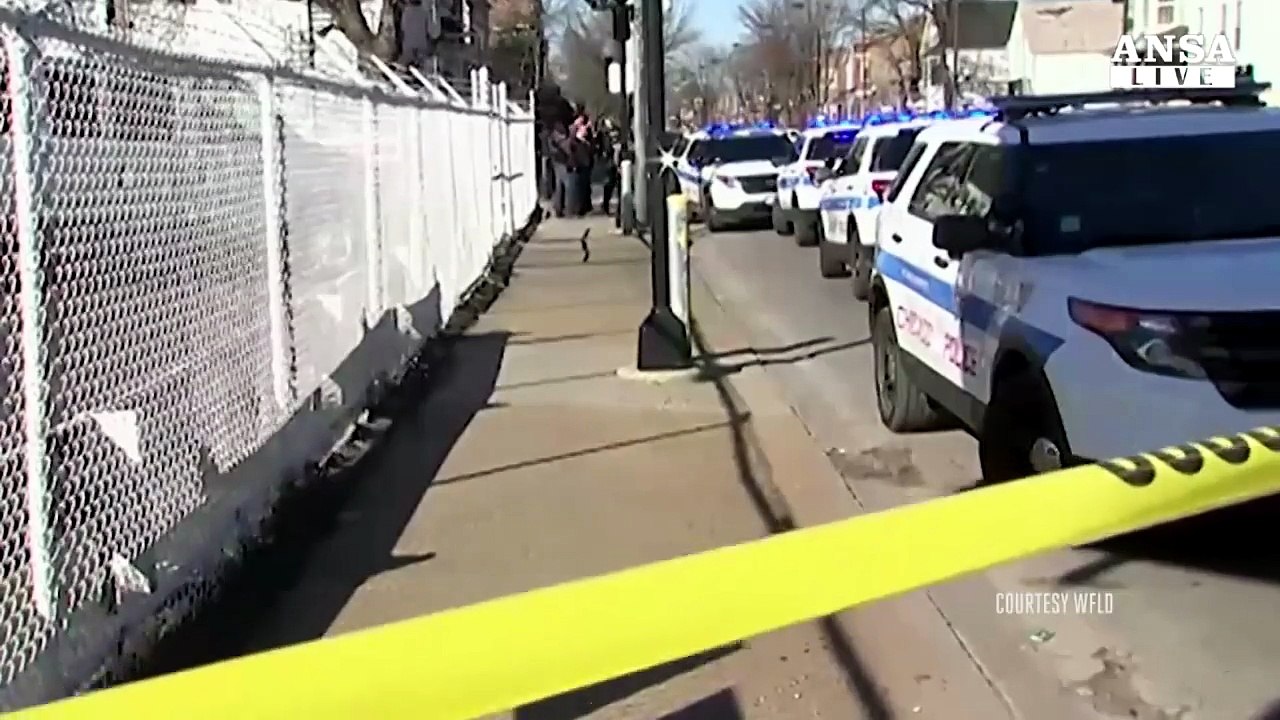 Un uomo ucciso dalla polizia a Chicago