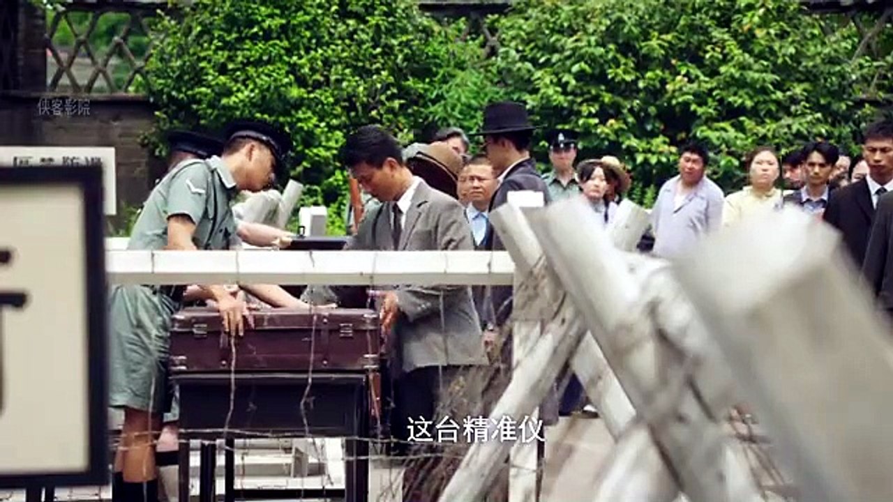 【Chinese Drama】被挾持的美女竟是頂級特工，趁其不備暴起反殺黑幫分子！