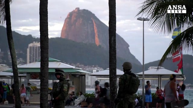 Escalation di violenza a Rio, dispiegati 8.500 militari