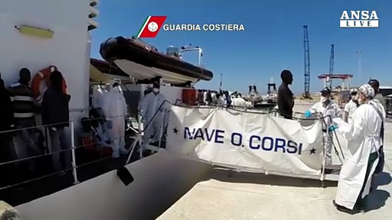 Verso firma codice condotta ong sui migranti