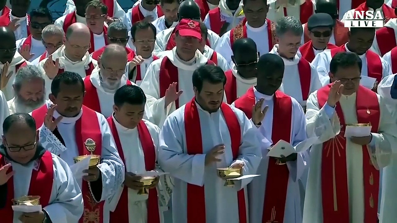 Papa: prego per vittime innocenti di Londra