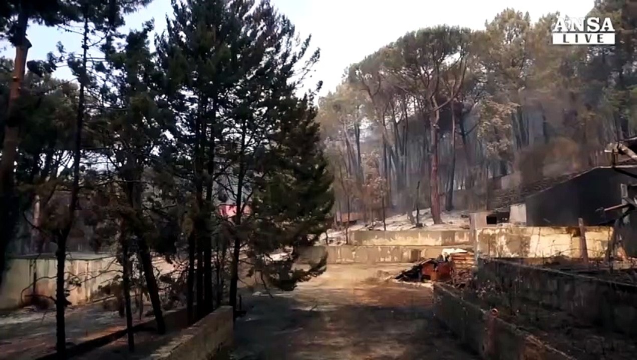 Ancora incendi al Sud