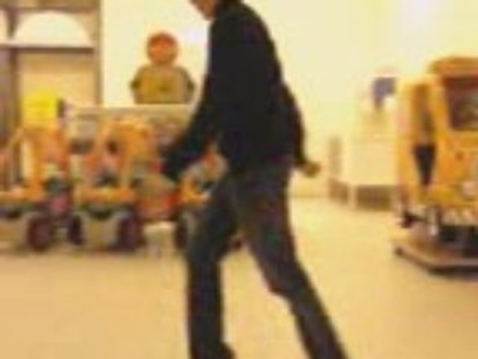 Id-M's Moonwalk