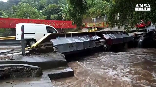 Tempesta Nate semina morte e distruzione in Centro America