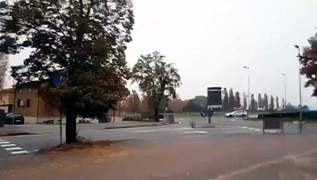 Incendio in banca: evacuata palazzina con 4 famiglie, un'intossicata Video