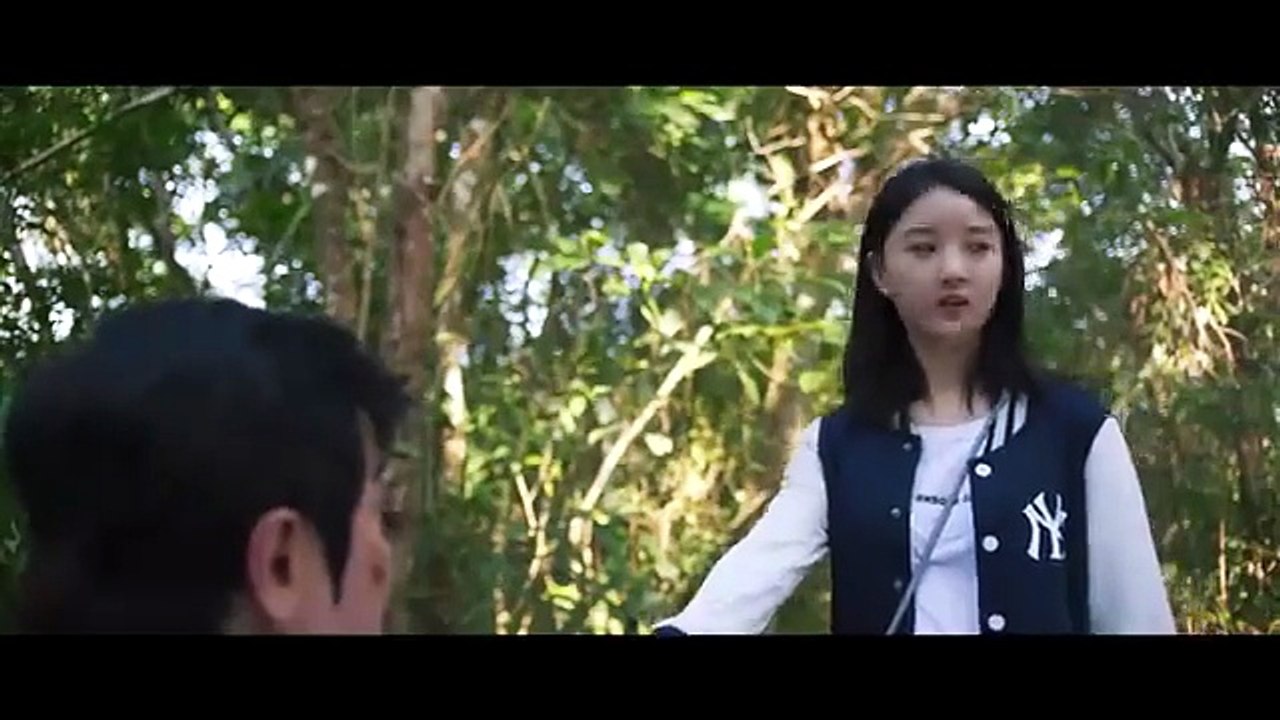Giant 100-meter crocodile savagely attacks survivors🐊- 【2025 Newest Movies】#movie #film #crocodile