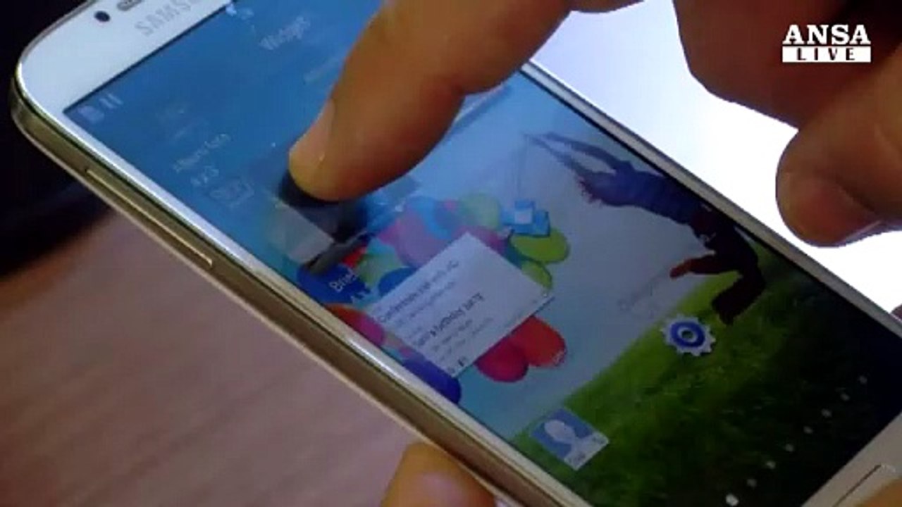 Boom smartphone, stop fotocamere compatte