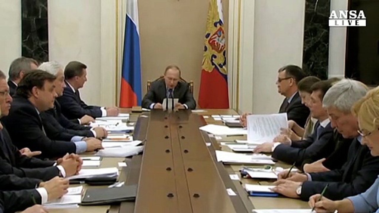 Putin firma la legge, giro di vite sui media stranieri