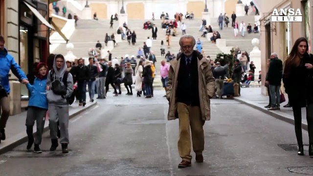 Aumentano occupati ma piu' 'mini-contratti', gap giovani
