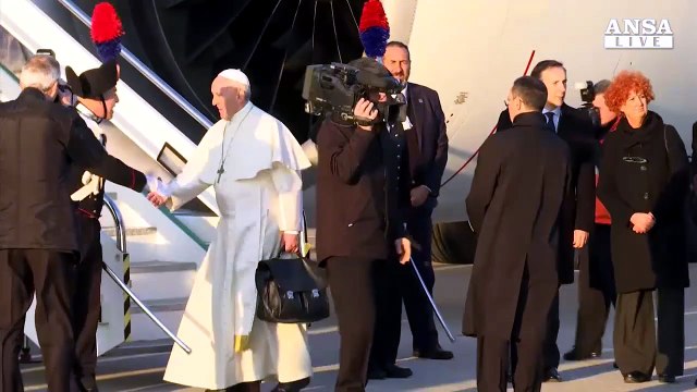 Papa Francesco parte per Cile e Peru'