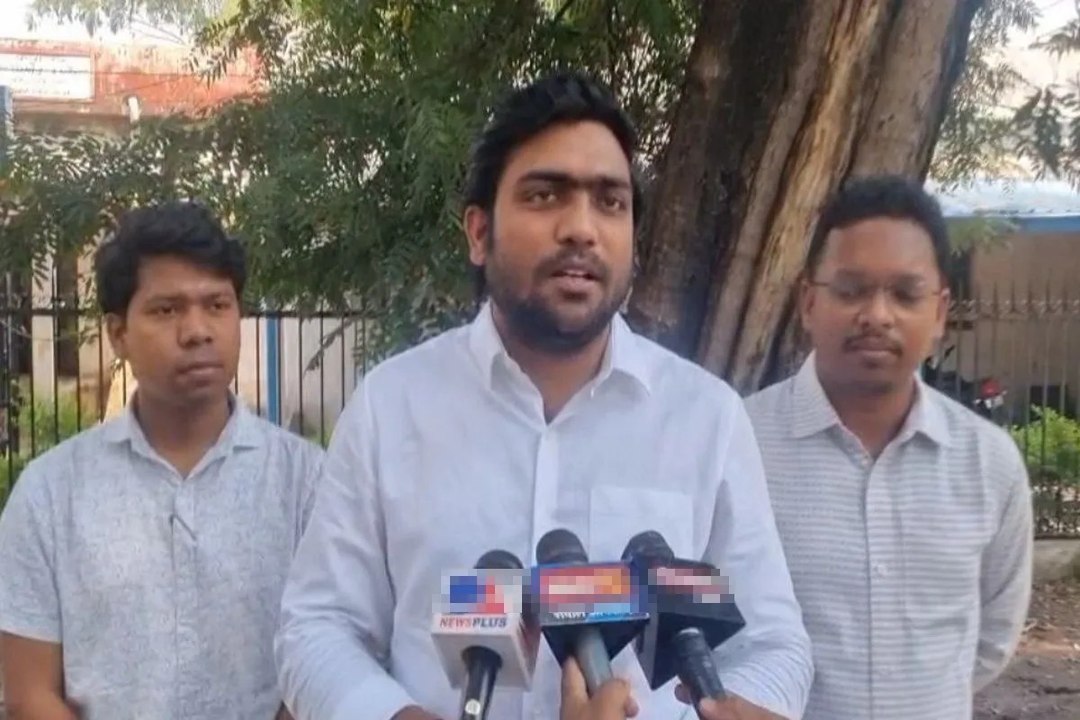 नायब तहसीलदार ने की नार्को टेस्ट की मांग, कहा- पहले मेरा कराएं, फिर विधायक और उनकी बहन का, देखें Video