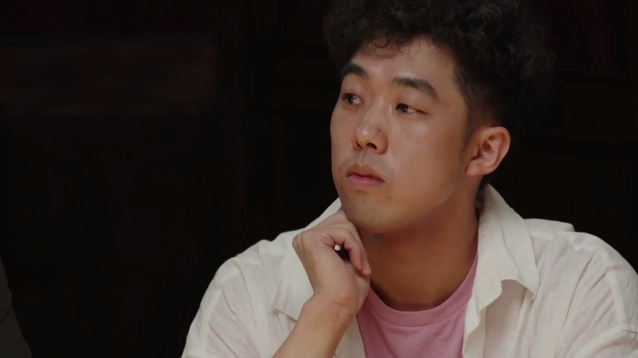 NZ S03 E02