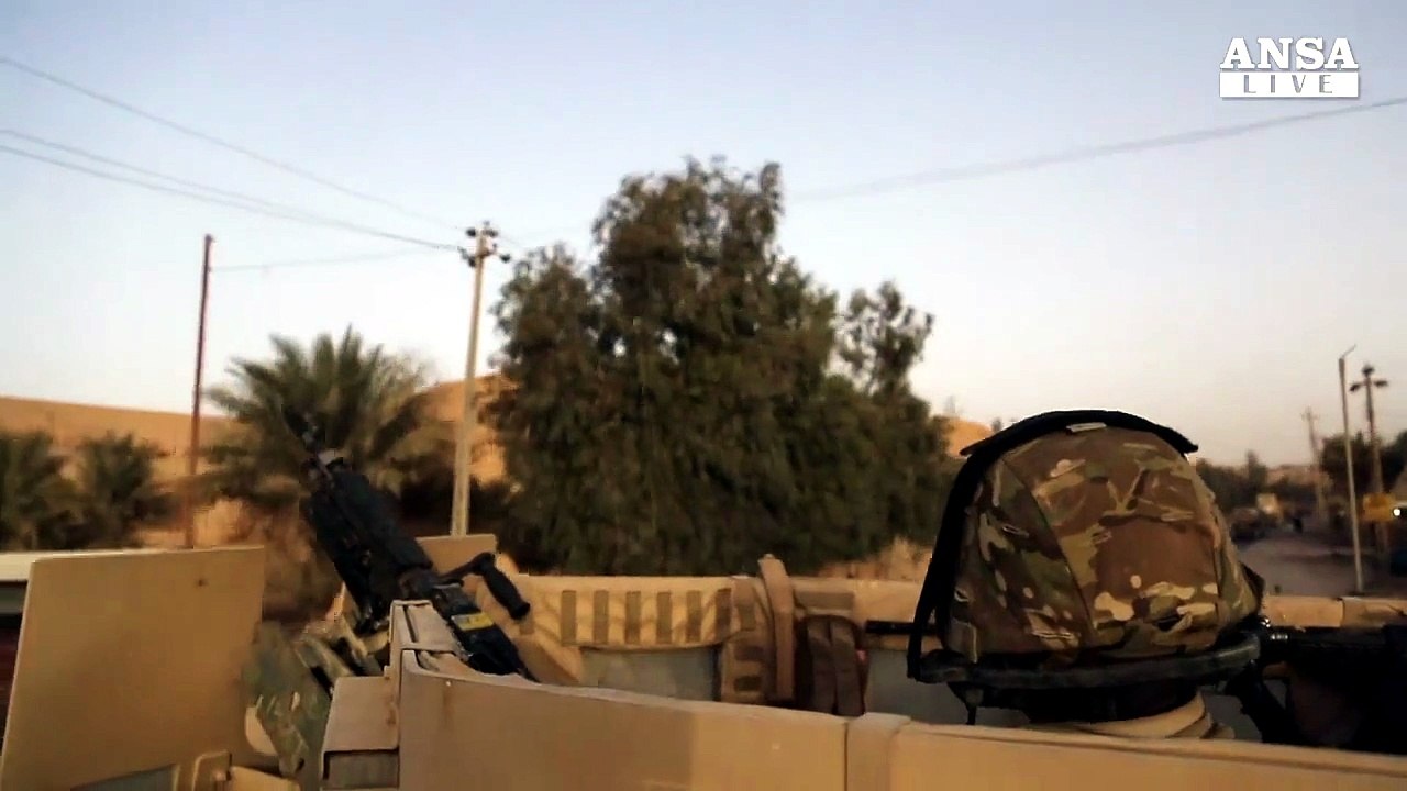 Siria, coalizione a guida Usa bombarda forze Assad