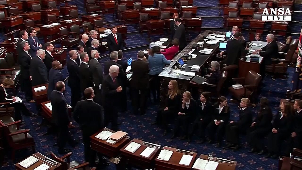 Vittoria di Trump, Senato Usa approva il taglio delle tasse