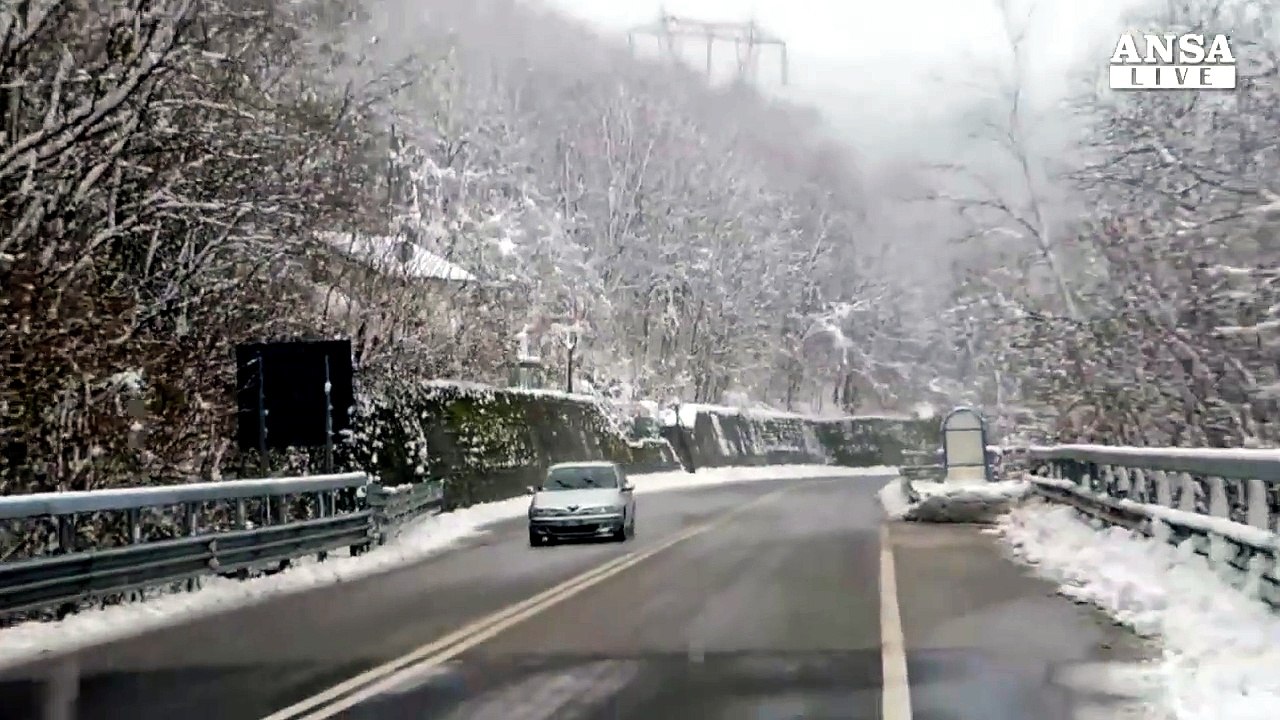 A26 Novi-Genova chiusa ai tir per neve