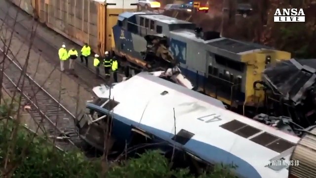 Paura sul treno Ny-Miami,2 morti e oltre 100 feriti
