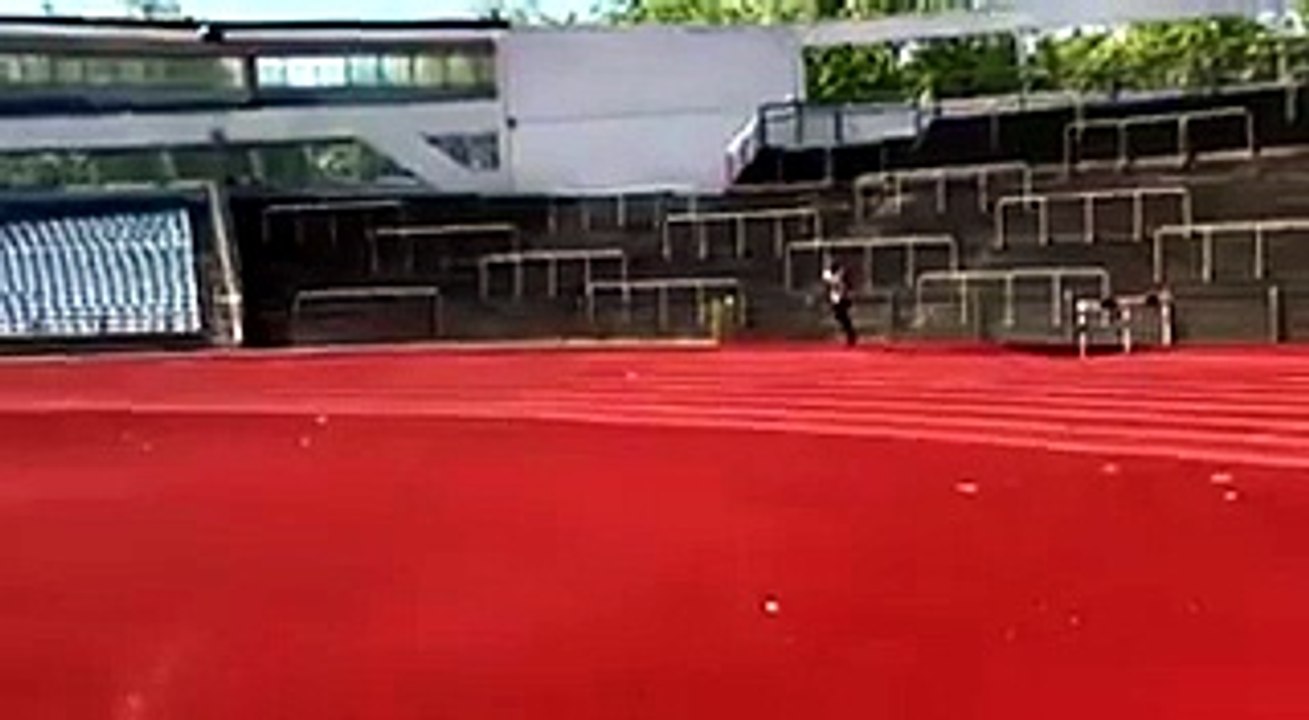 Mutaz Essa Barshim, un'incredibile sforbiciata da 2,16 metri