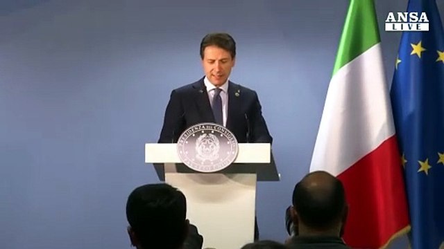 Caos su accordo migranti, scontro Roma-Parigi