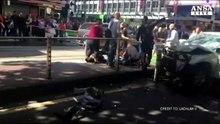 Il momento in cui la Polizia blocca l'autista del suv a Melbourne Video