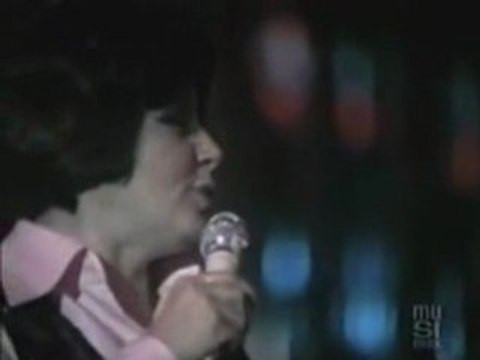 Ginette reno...t'es mon amour t,es ma maitresse