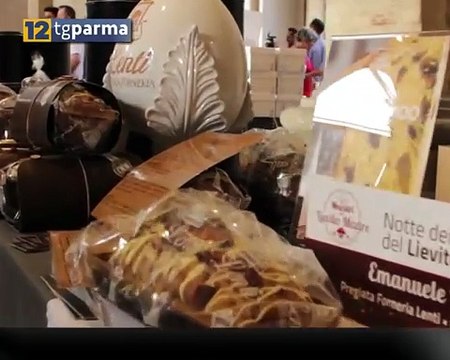 Lunedì in piazza Garibaldi torna la notte dei maestri del lievito madre Video