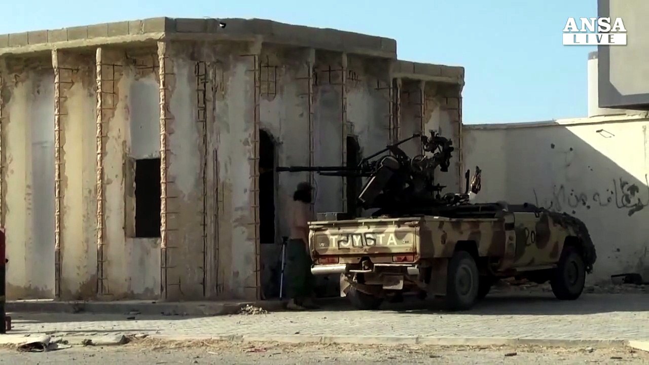 Libia: Haftar, elezioni 'trasparenti' o le annullo