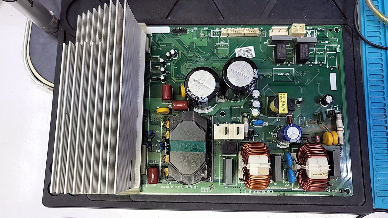 Gree Dc inverter ac F5 error outdoor pcb Dc inverter ac pcb diagram book available Babar Electronics - Babar Electronics HVACR