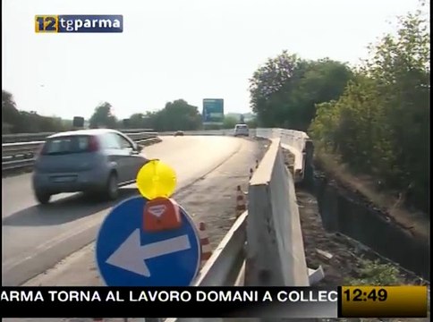 Tragedia in tangenziale Nord, resta gravissimo il 27enne ferito Video