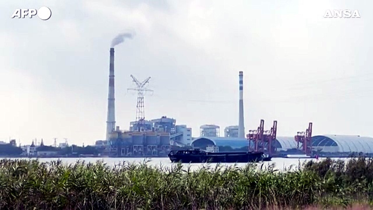 Cina, crisi energetica tra blackout e tagli della produzione