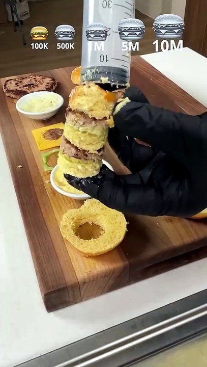 Tiny to Giant Big Mac 🍔