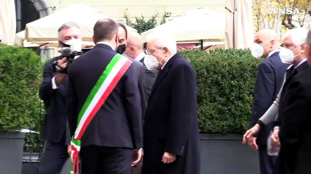 Torino, il presidente della Repubblica Sergio Mattarella arriva al Teatro Carignano