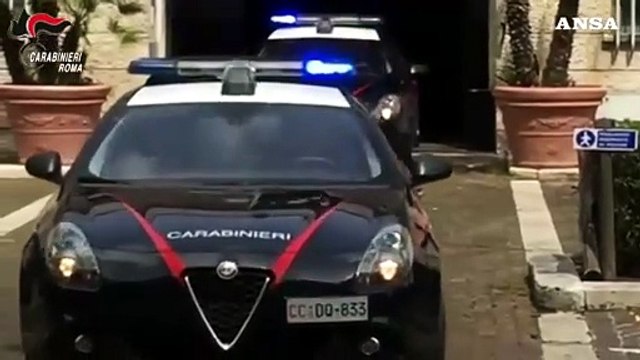 A Roma droga e cellulari introdotti abusivamente in carcere: 7 arresti, compreso un agente