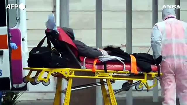 Ospedali in allerta, trend ricoveri in salita