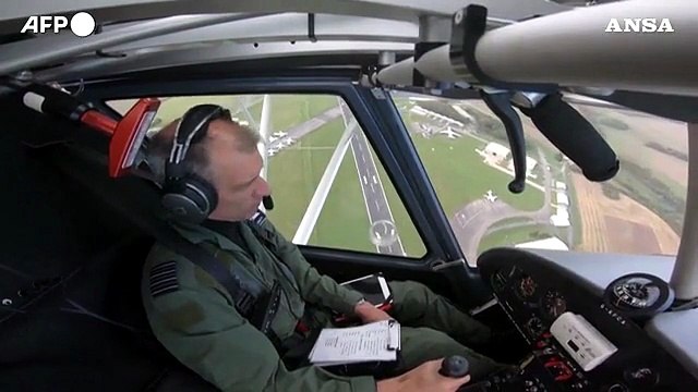 Gran Bretagna, il primo volo di un aereo della Raf con carburante sintetico