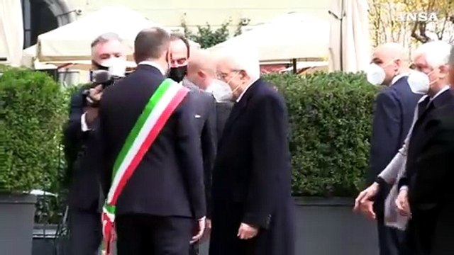 Torino, il presidente della Repubblica Sergio Mattarella arriva al Teatro Carignano