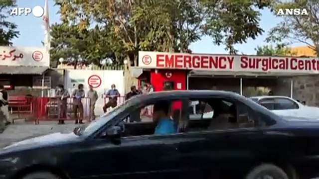 Strage in moschea Kabul, scatta blitz contro l'Isis